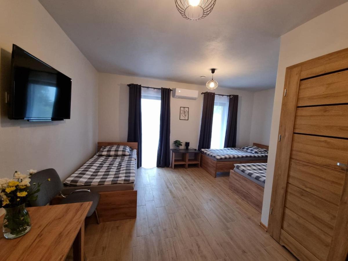 Pokoje Pod Wietrznia Kielce Esterno foto