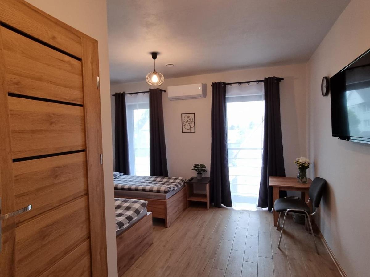 Pokoje Pod Wietrznia Kielce Esterno foto